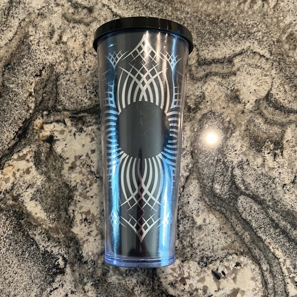 Starbucks tumbler venti